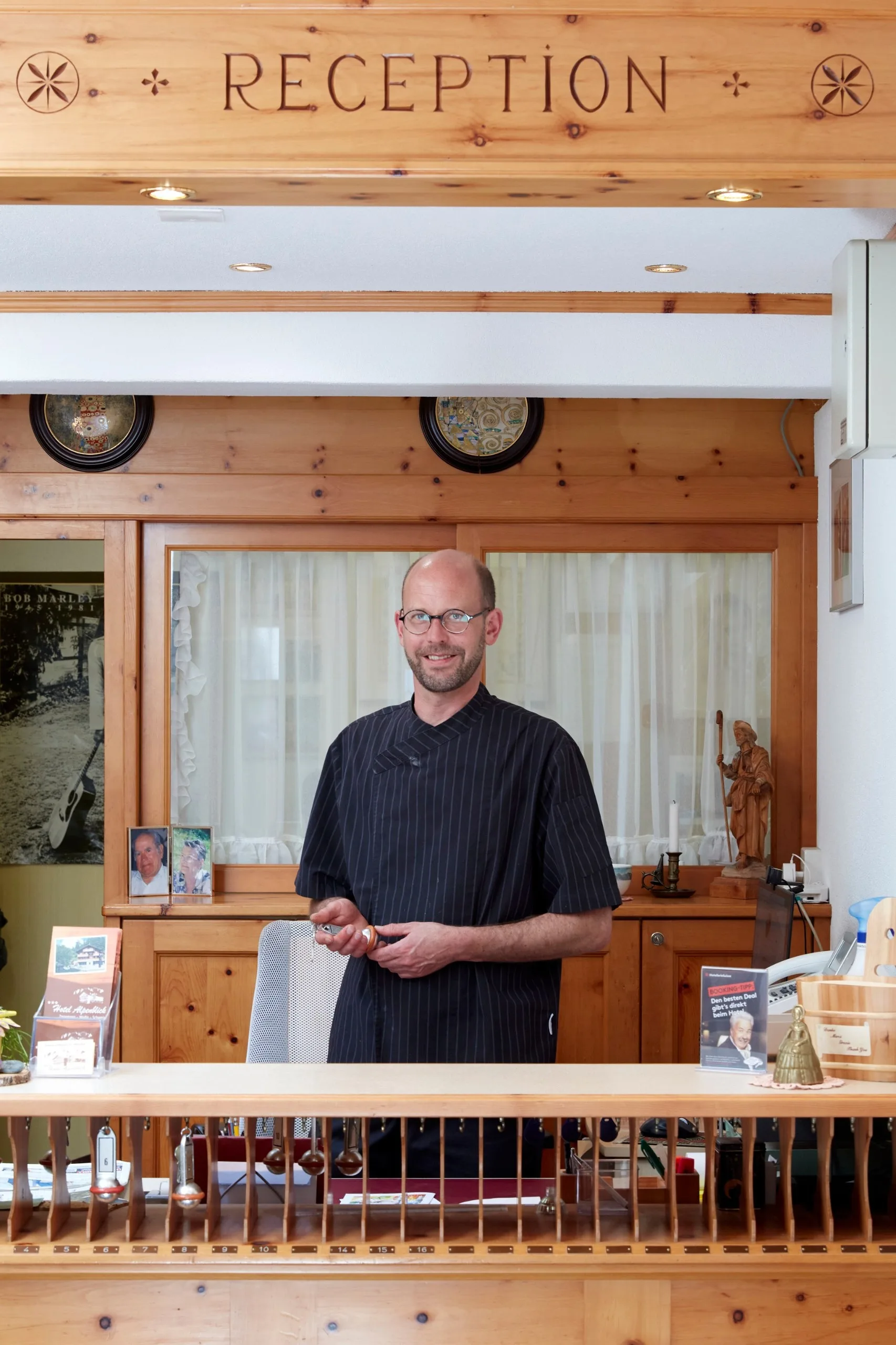 Christoph Kenzelmann, chef cuisinier et propriétaire de l'Hôtel Alpenblick